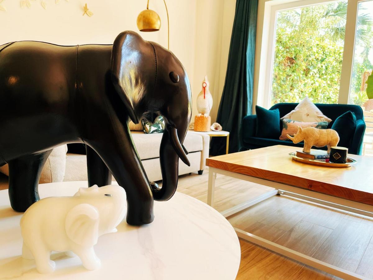 Cheerful Townhouse Center Sitges 5 Bedrooms Pool And Terrace Bagian luar foto